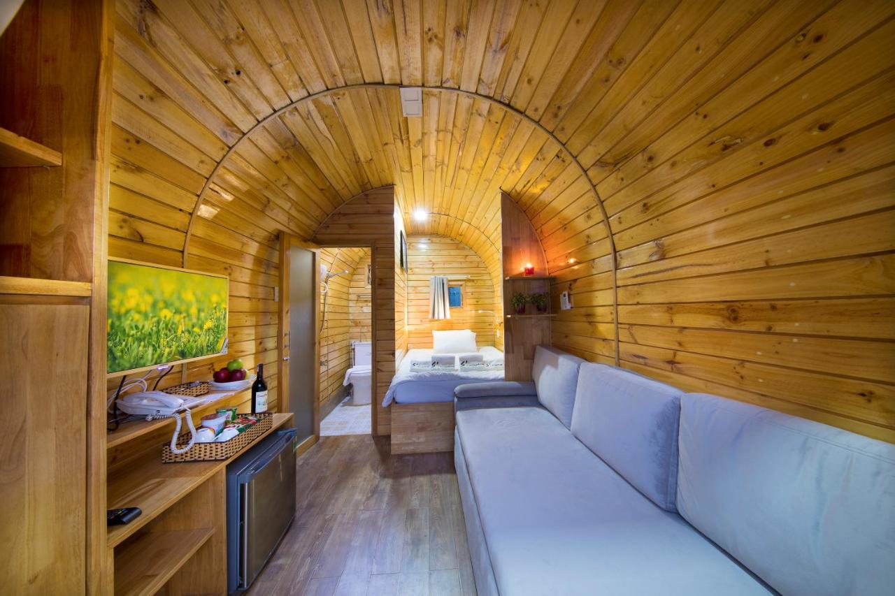 S Bungalow 두옹 동 외부 사진