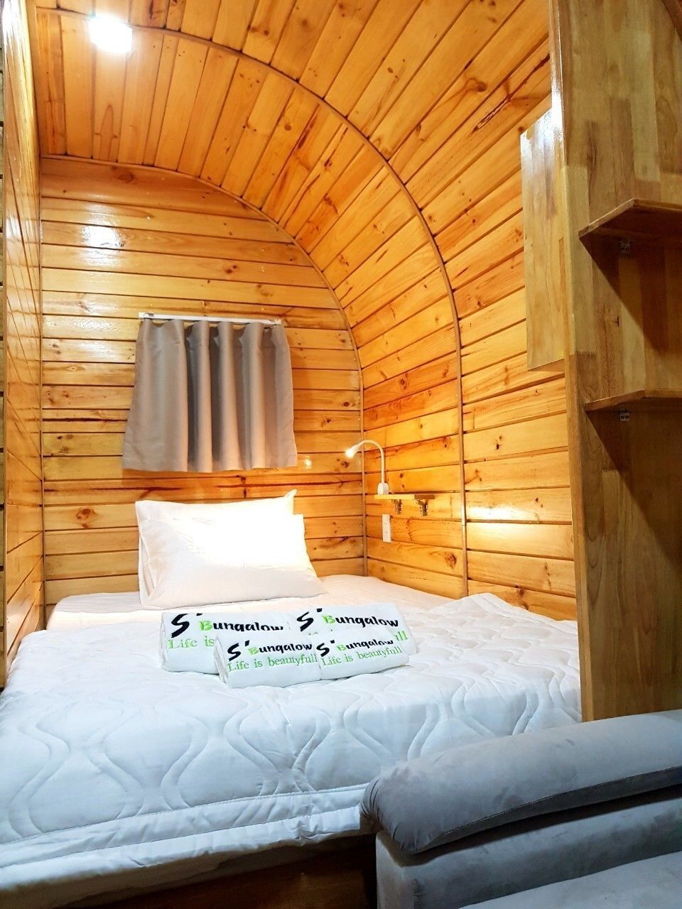 S Bungalow 두옹 동 외부 사진
