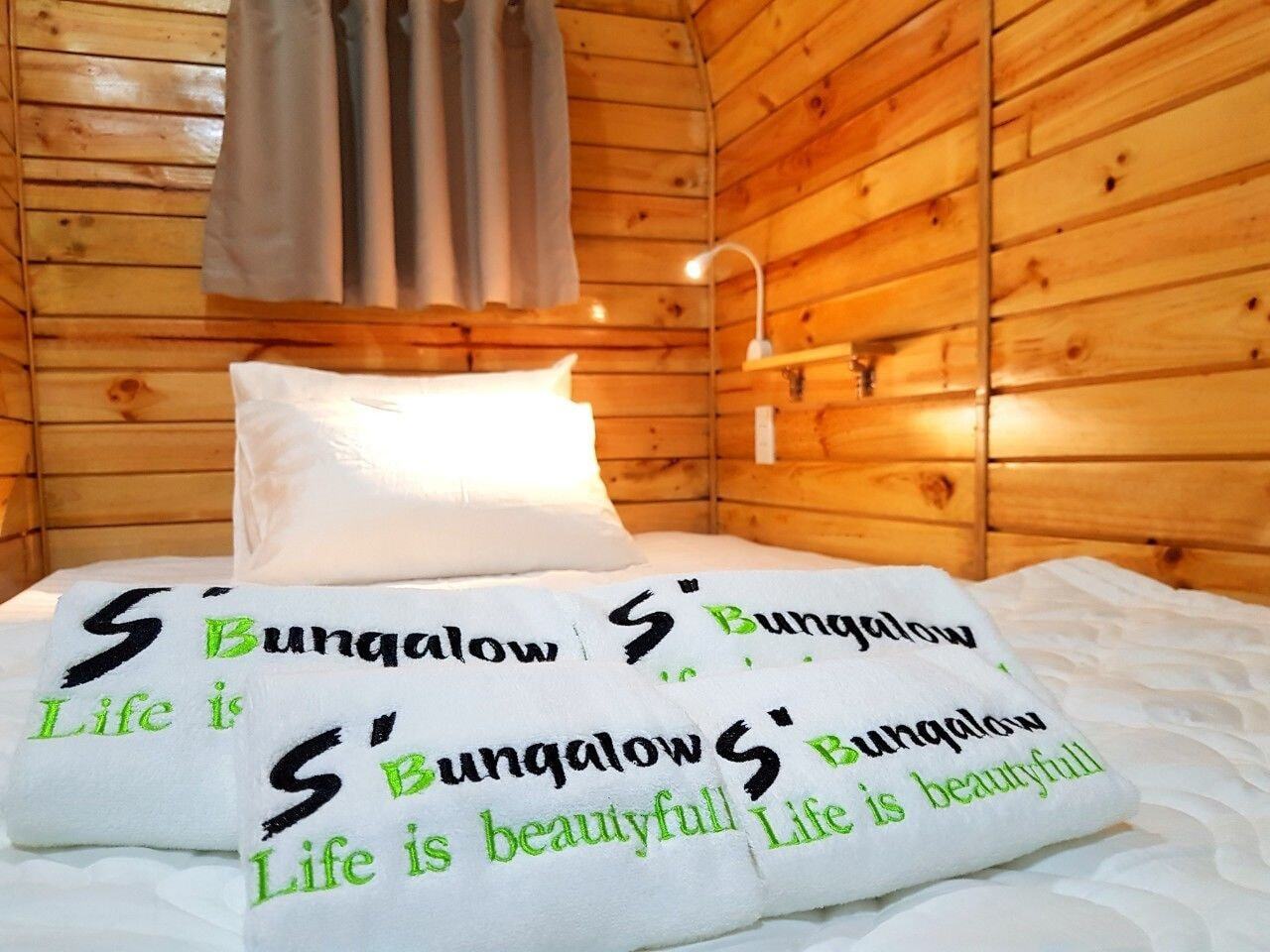 S Bungalow 두옹 동 외부 사진